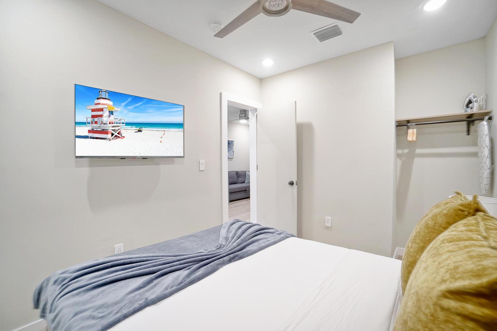 Stylish Miami Suite - Self Check-In Exterior photo